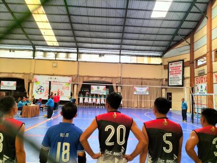 LANGKAH TIM VOLI PUTRA KECAMATAN RAKIT TERHENTI DI BABAK PENYISIHAN PORADES 2023